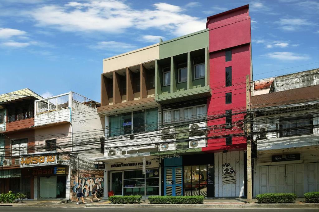 Siam Colors Hostel Bangkok Exterior photo